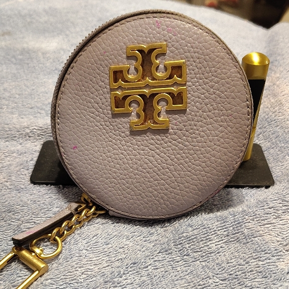 Tory Burch Accessories - Tory Burch Lavender Coin Pouch with Gold Logo